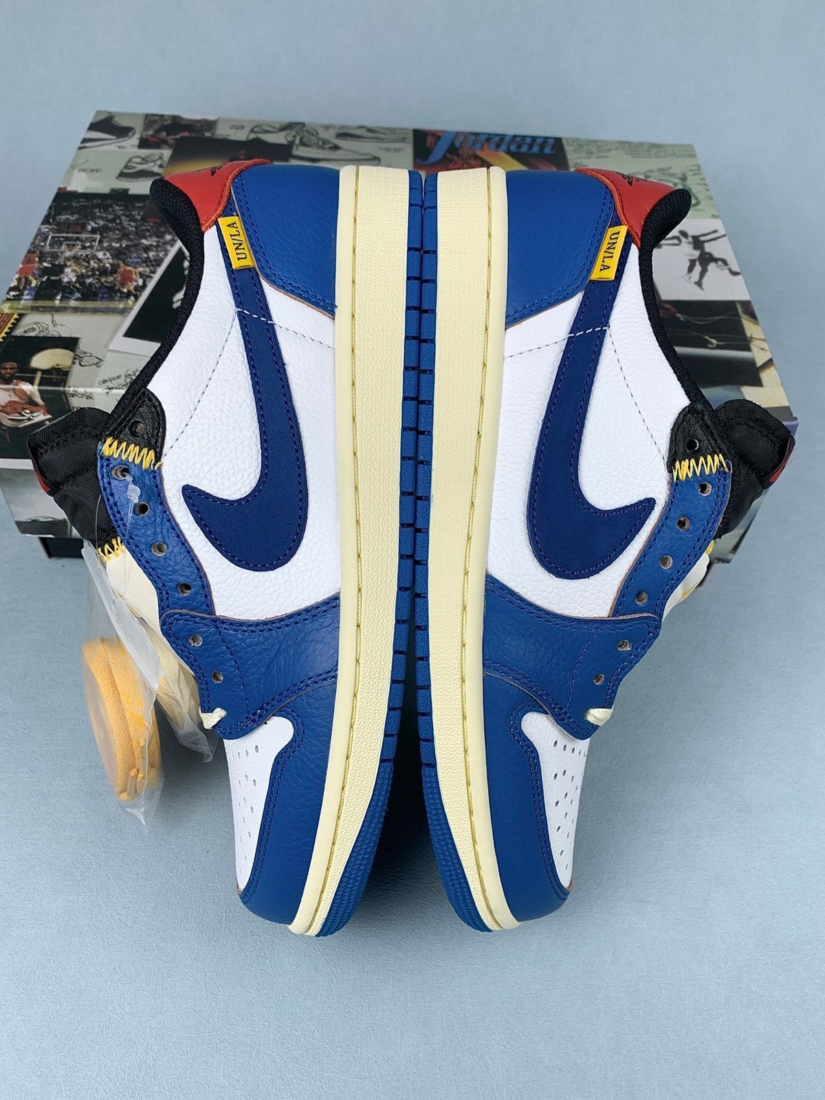 Air Jordan 1 Low un Color-blocked Blue Unisex Sneakers HQ6998-146